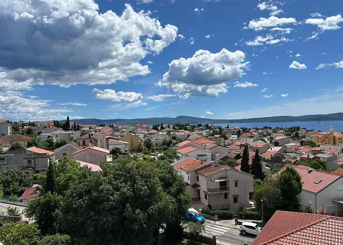 Karla Apartament Selce